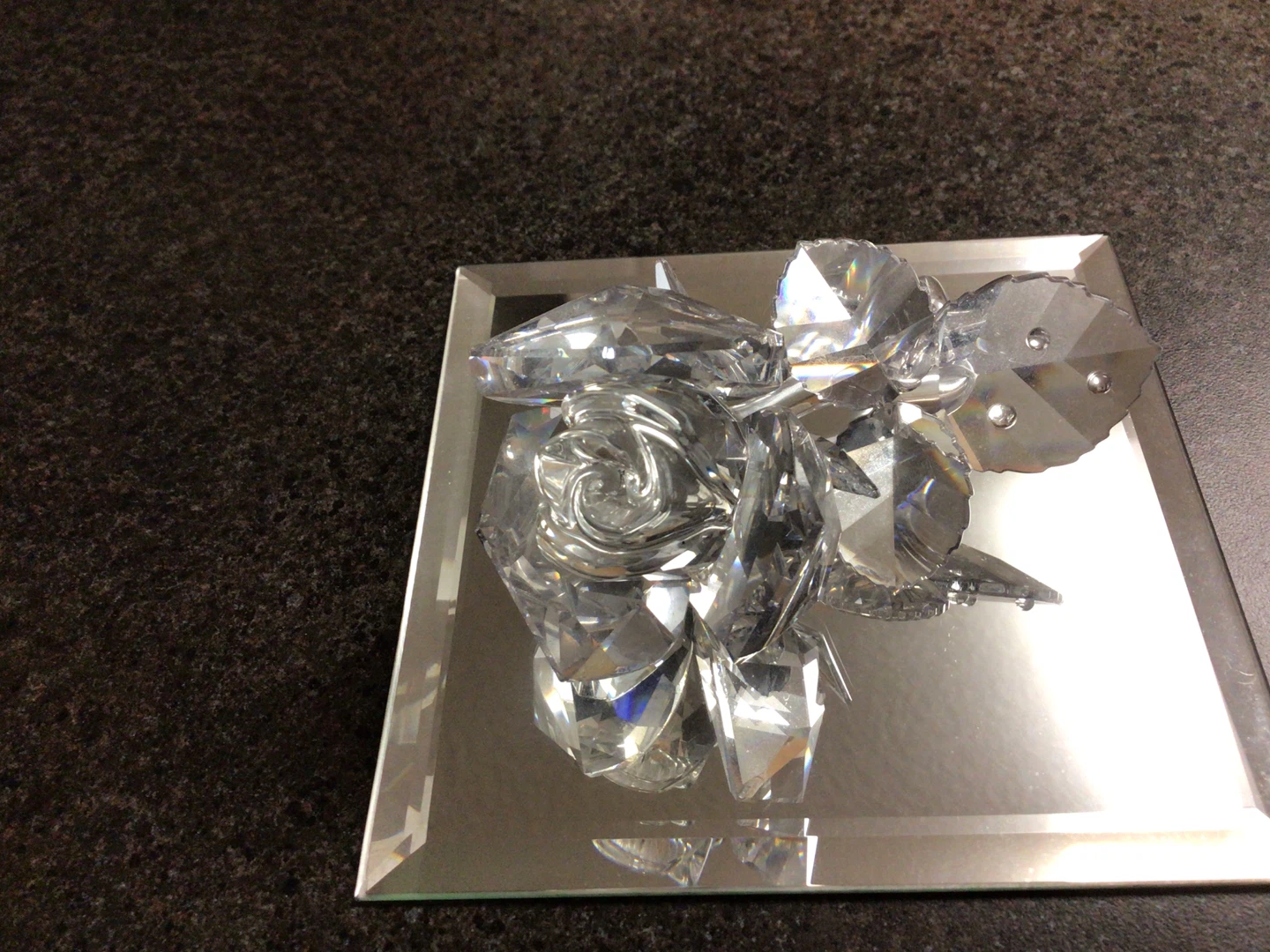 Swarovski Crystal Rose Figurines - photo 4
