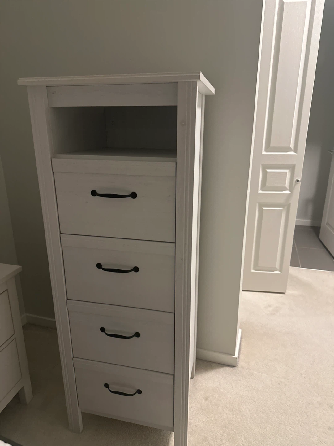 White 4-Drawer Chest