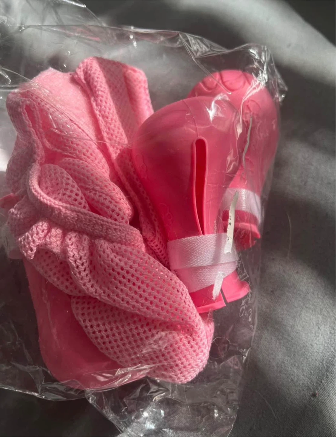 Pet Grooming Set (Paw Protectors & Muzzle) - photo 2