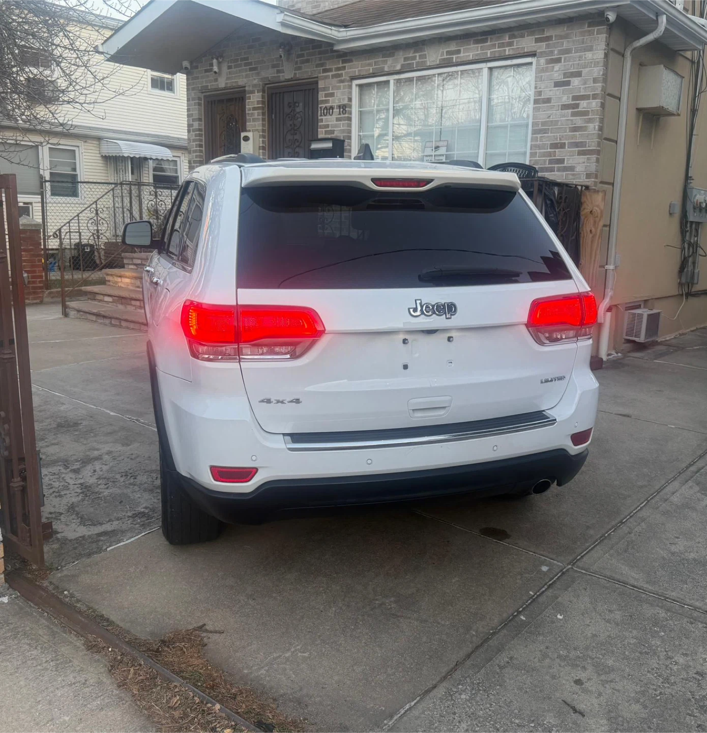 2017 White Jeep Grand Cherokee Limited 4x4 - photo 3