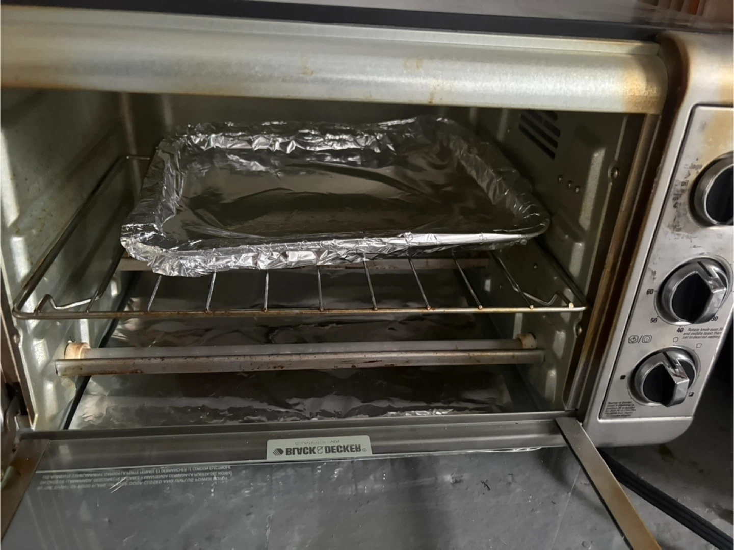 Black+Decker Toaster Oven - photo 2