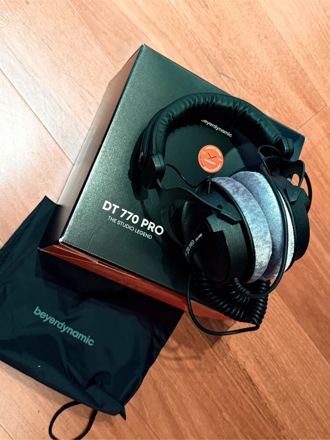 Beyerdynamic DT770 PRO 250 ohm Studio Headphones - New - photo 5
