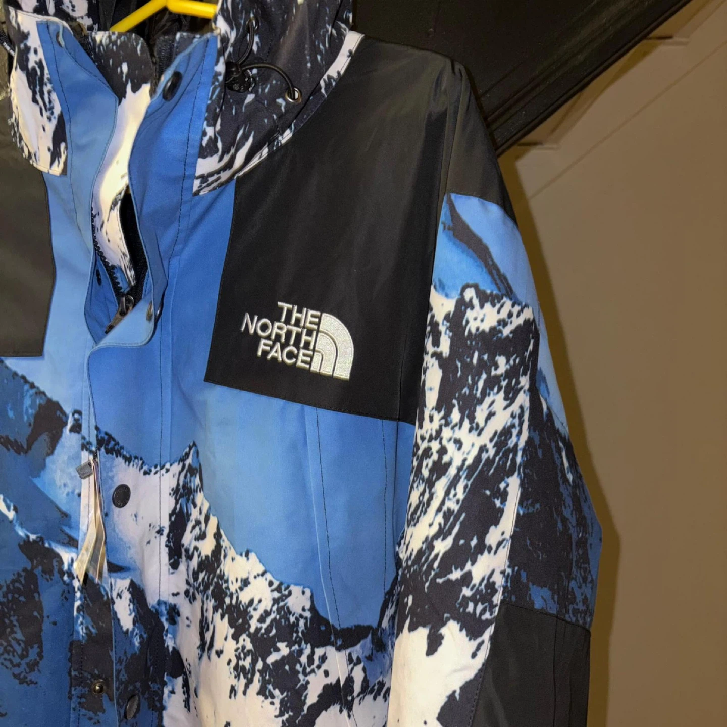 Supreme x The North Face Mountain Jacket 2XL - photo 4