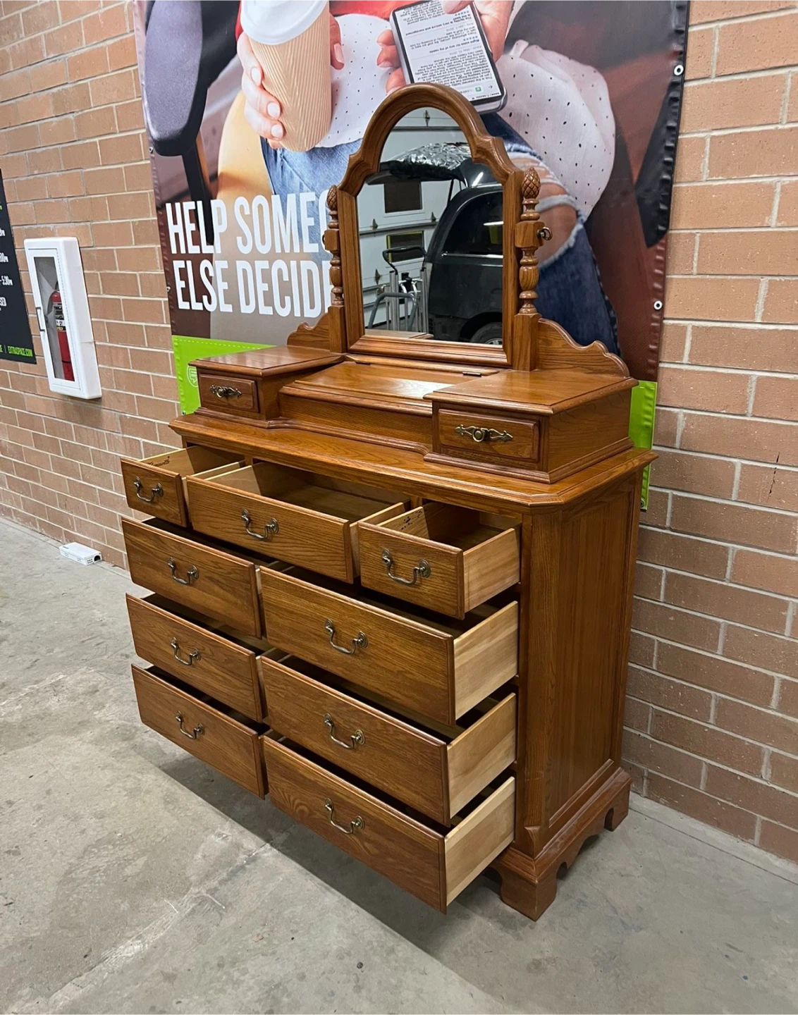 Wooden Dresser with Mirror - Excellent Condition - photo 2
