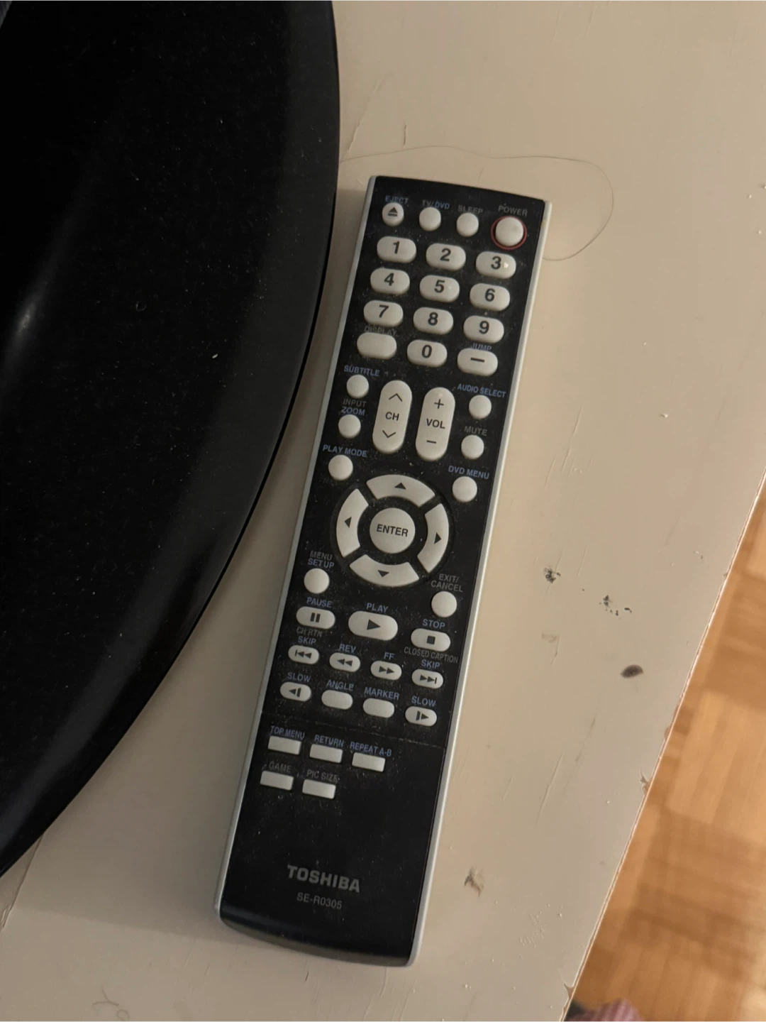 TV with Built-in DVD Player - photo 3