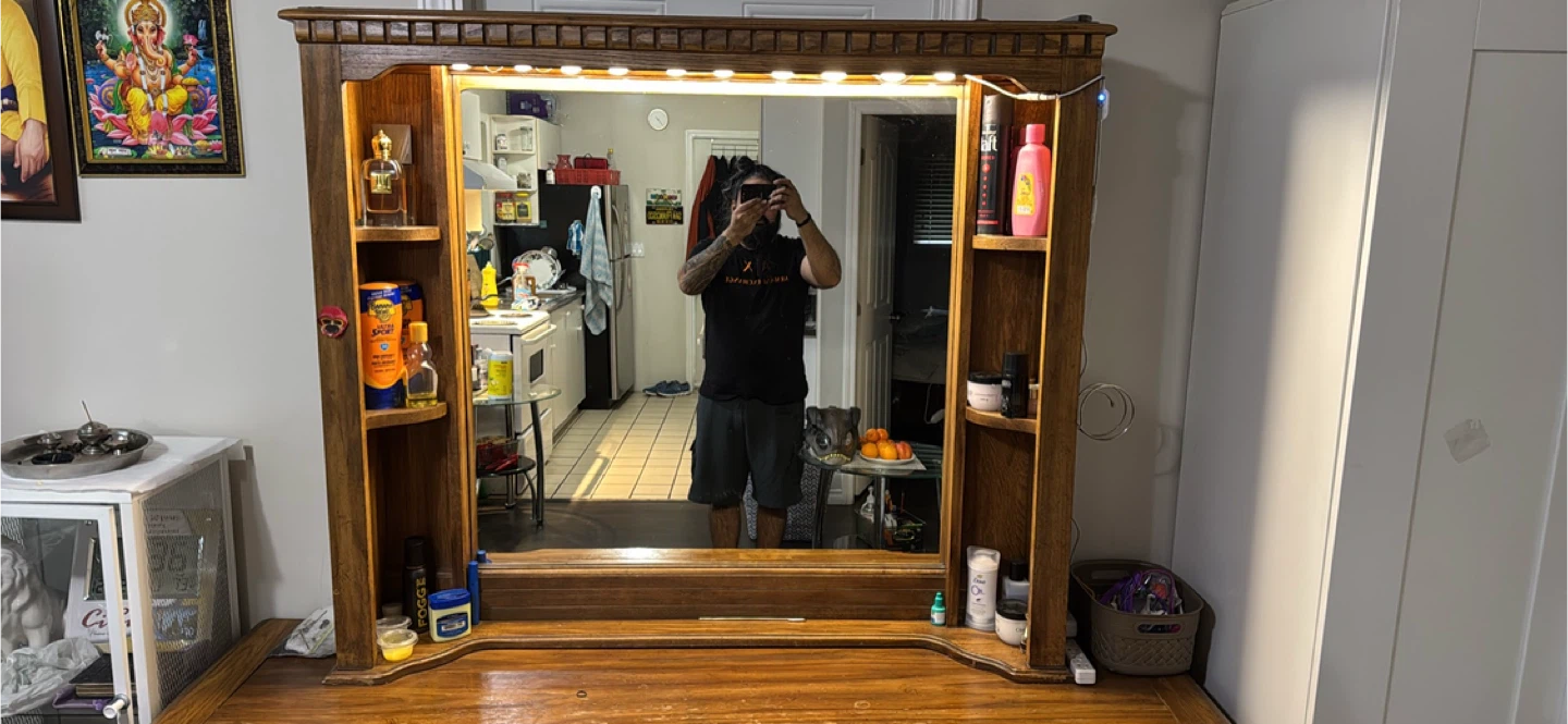 Wood Dresser with Mirror - photo 2