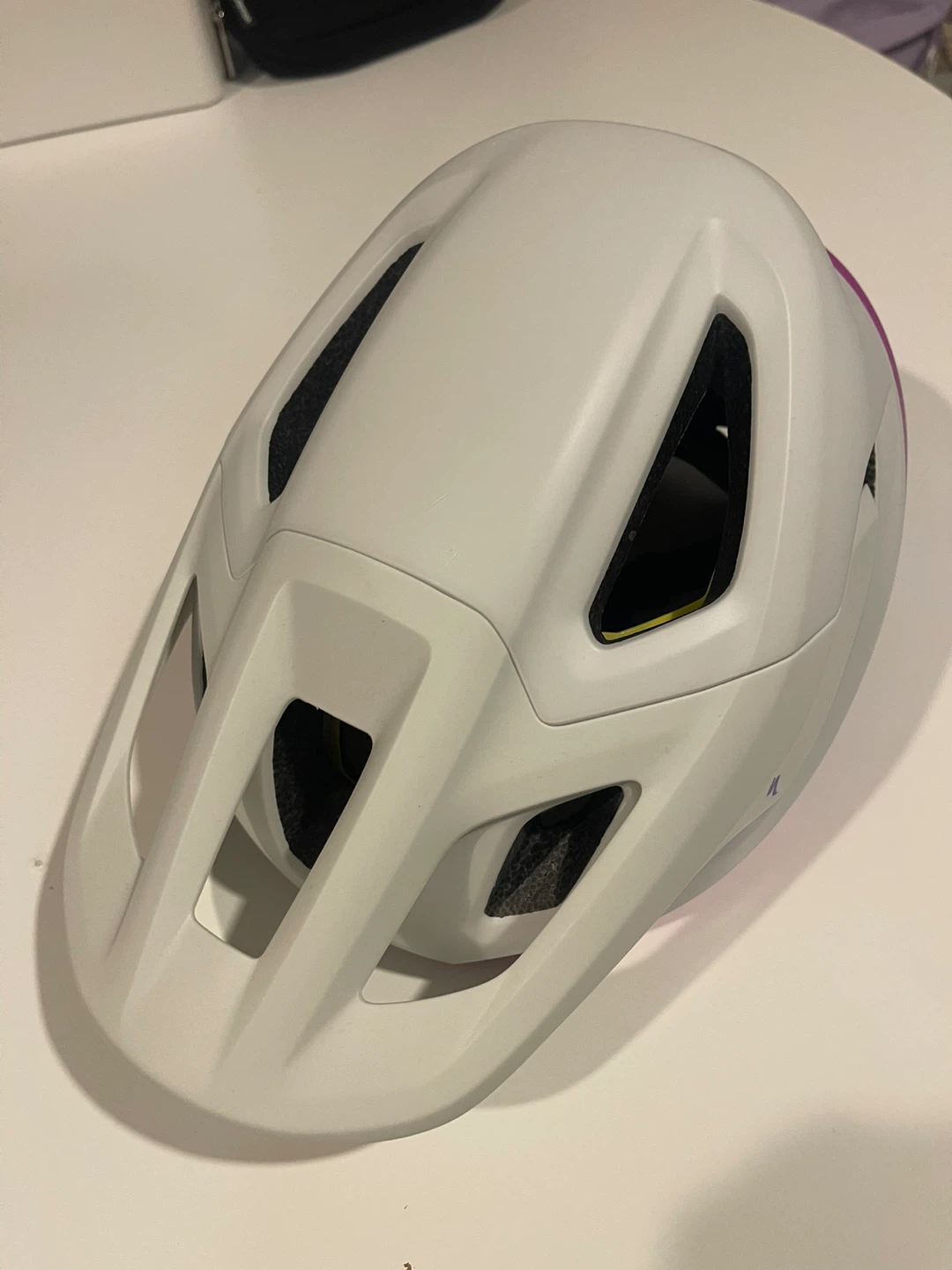 Bike Helmet -Midium - photo 2