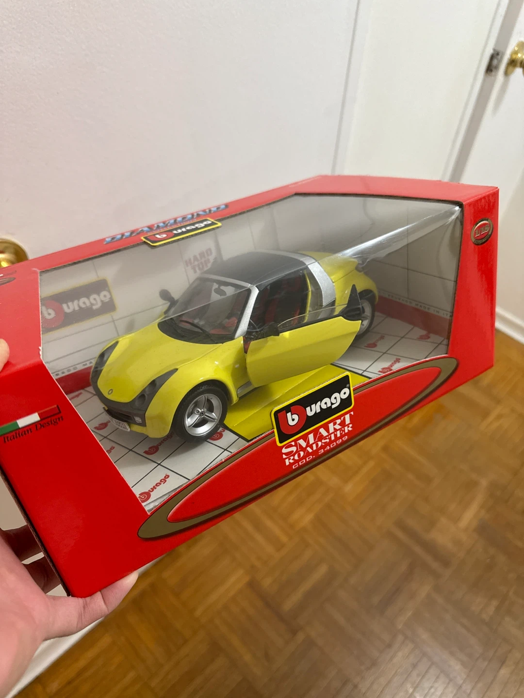 Smart Roadster Diecast Model Car - New in Box - photo 5
