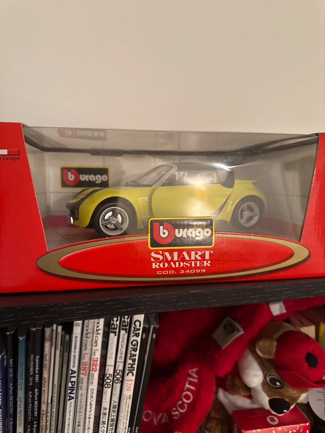 Smart Roadster Diecast Model Car - New in Box