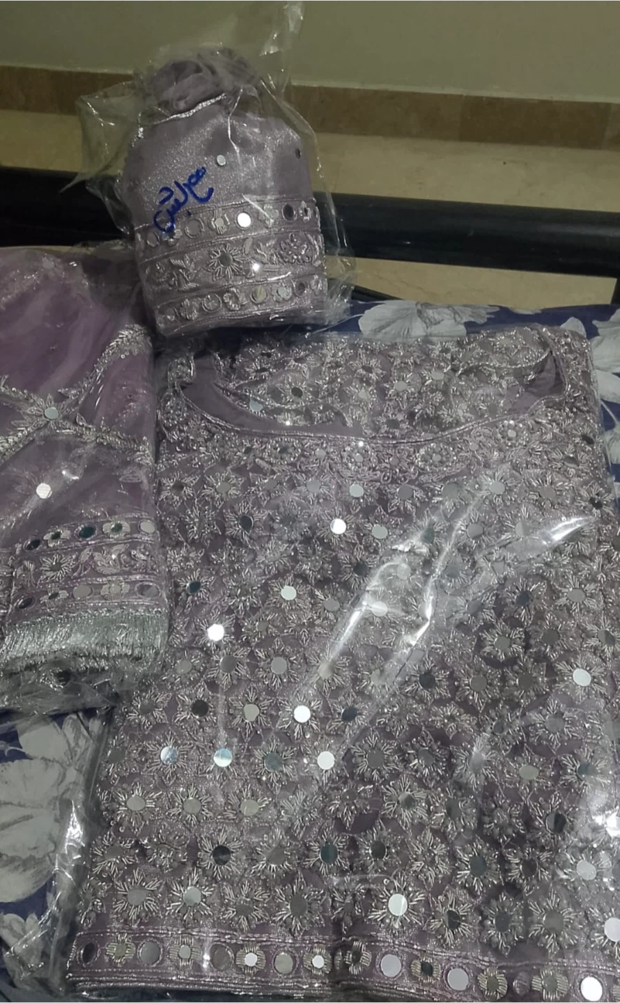 Lilac Embellished Lehenga Choli Set - photo 4