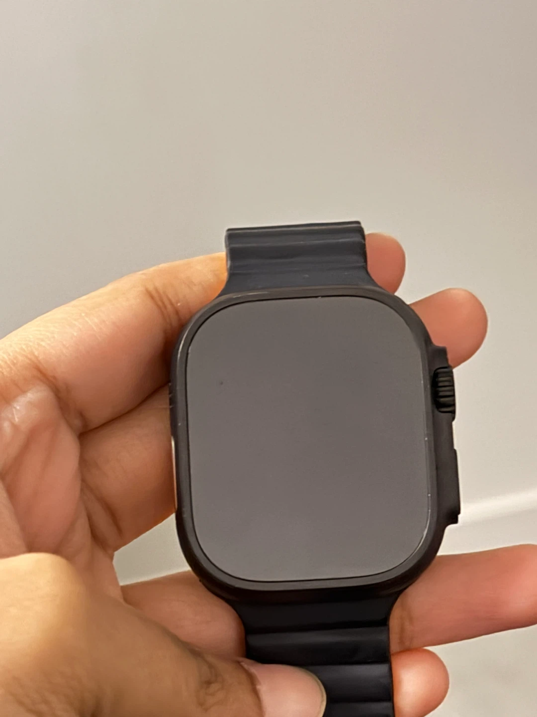 Apple Watch Ultra 2- Black Titanium- 49 mm
