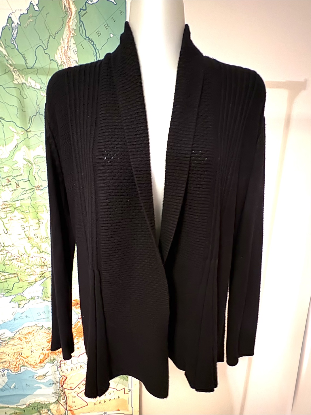 Knitted Black Cardigan - M