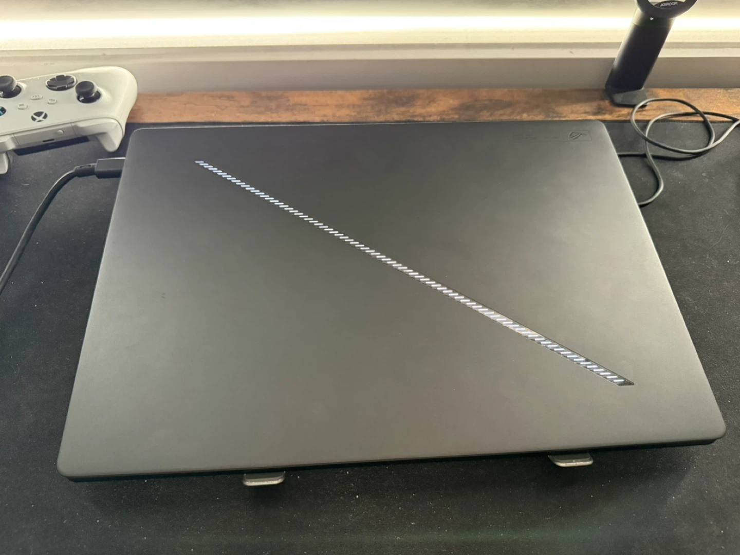 Asus ROG Zephyrus G16 2024 GU605MV - photo 2