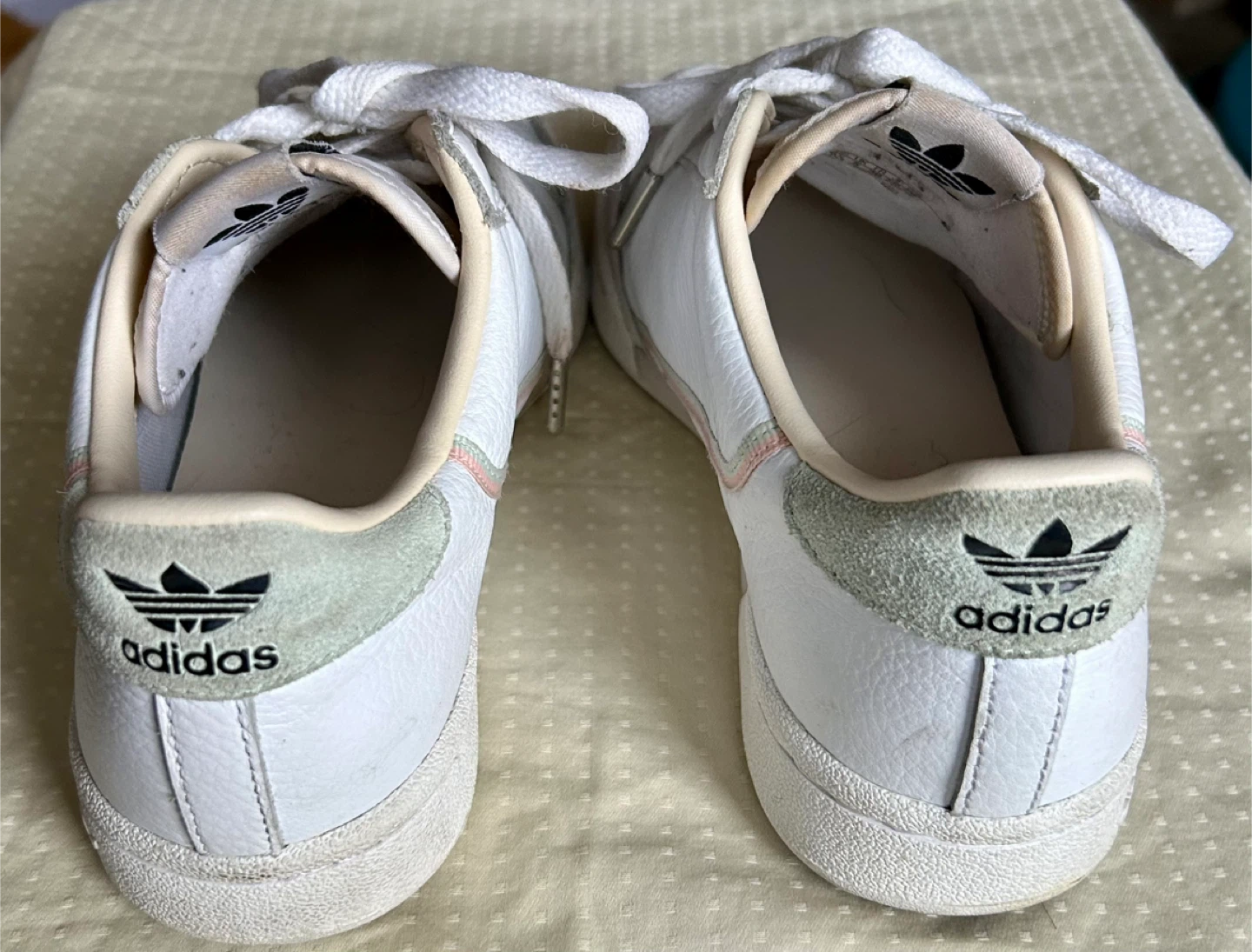 Adidas gym shoes - photo 3