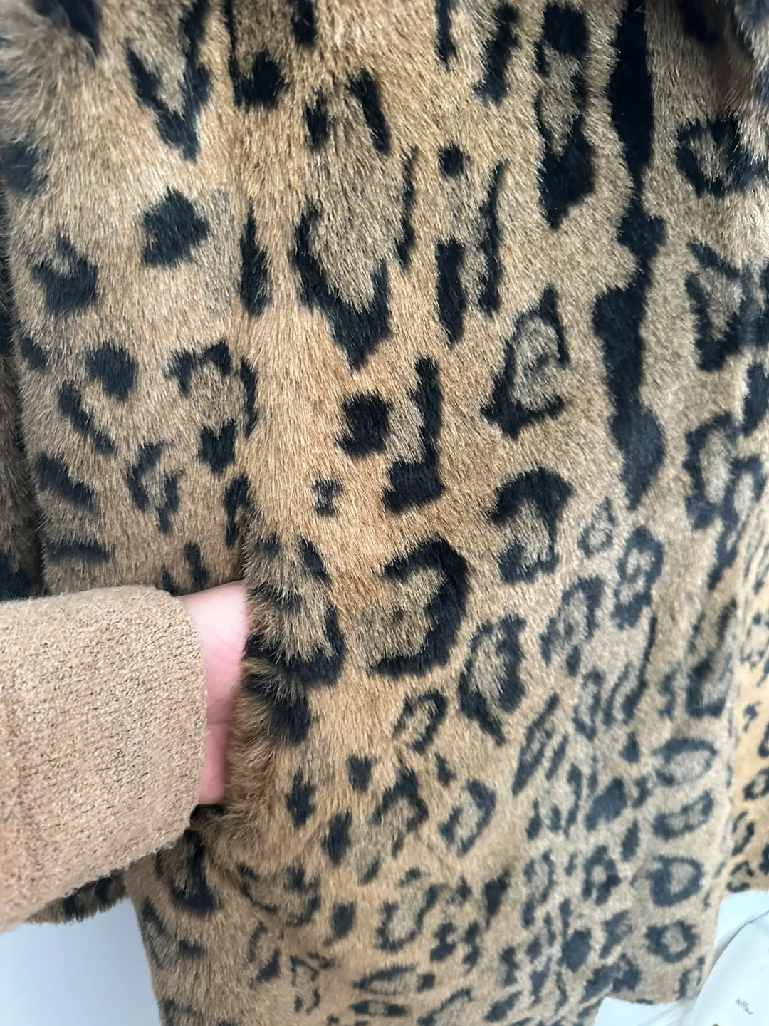 Faux Fur Coat Olympia Limited Inc. Leopard Print Coat - photo 5