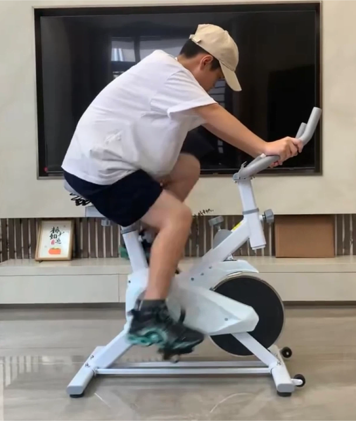 Exercise Bike - Indoor Cycling Bike (White) - photo 3