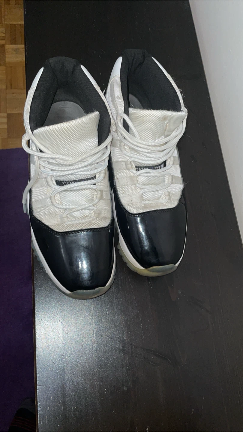 Air Jordan 11 size 11 - photo 3