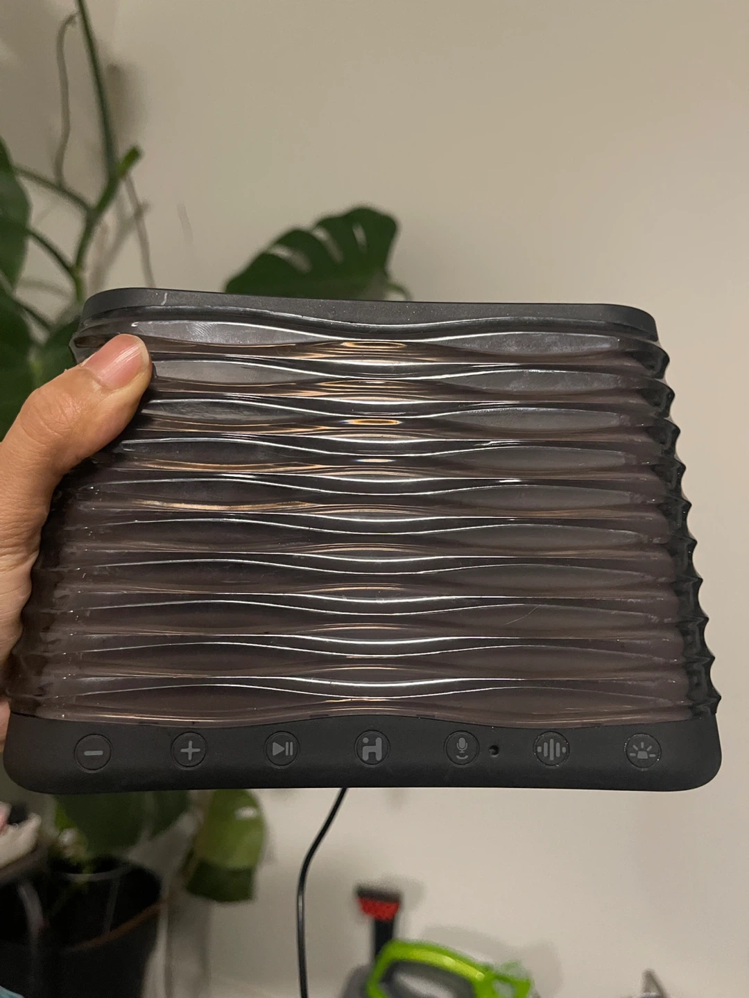 iHome iBT751 Speakers - photo 2