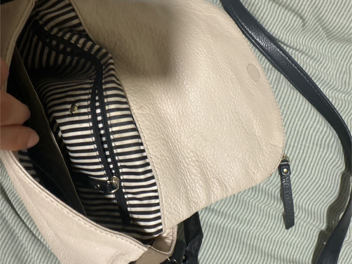 Kate Spade Crossbody Bag - photo 3