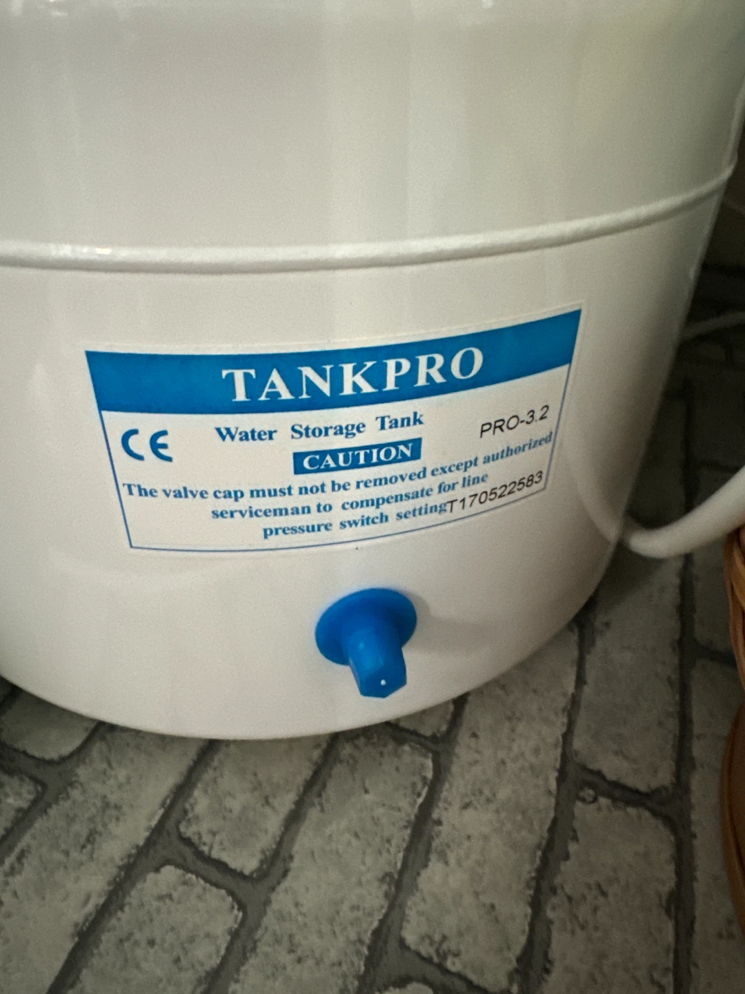 Kitchen Water Filtration System - photo 3