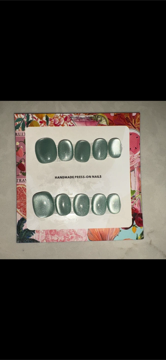 Press-On Nails (Never Used) - photo 3