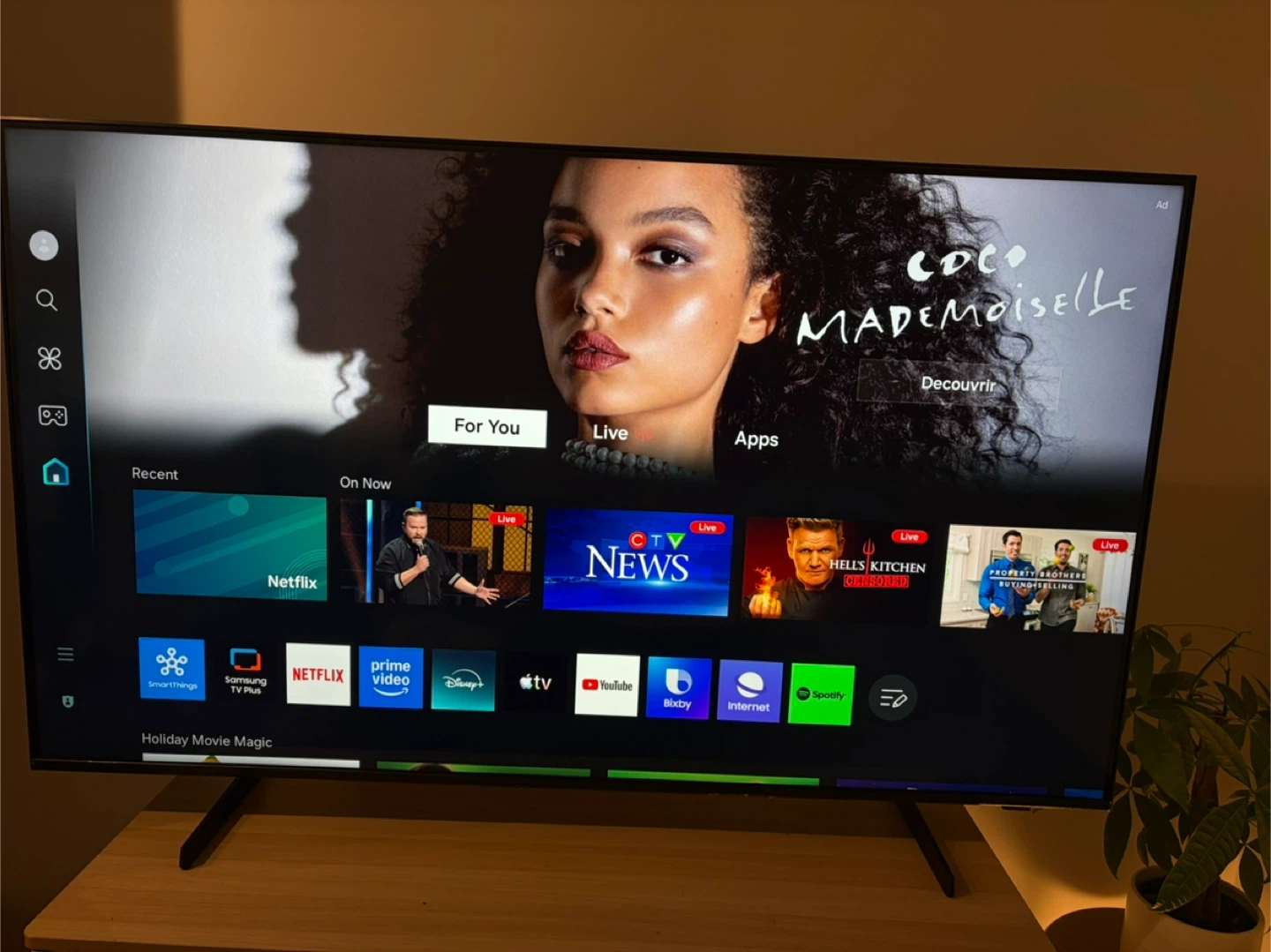 Samsung 50” 4K UHD Smart TV