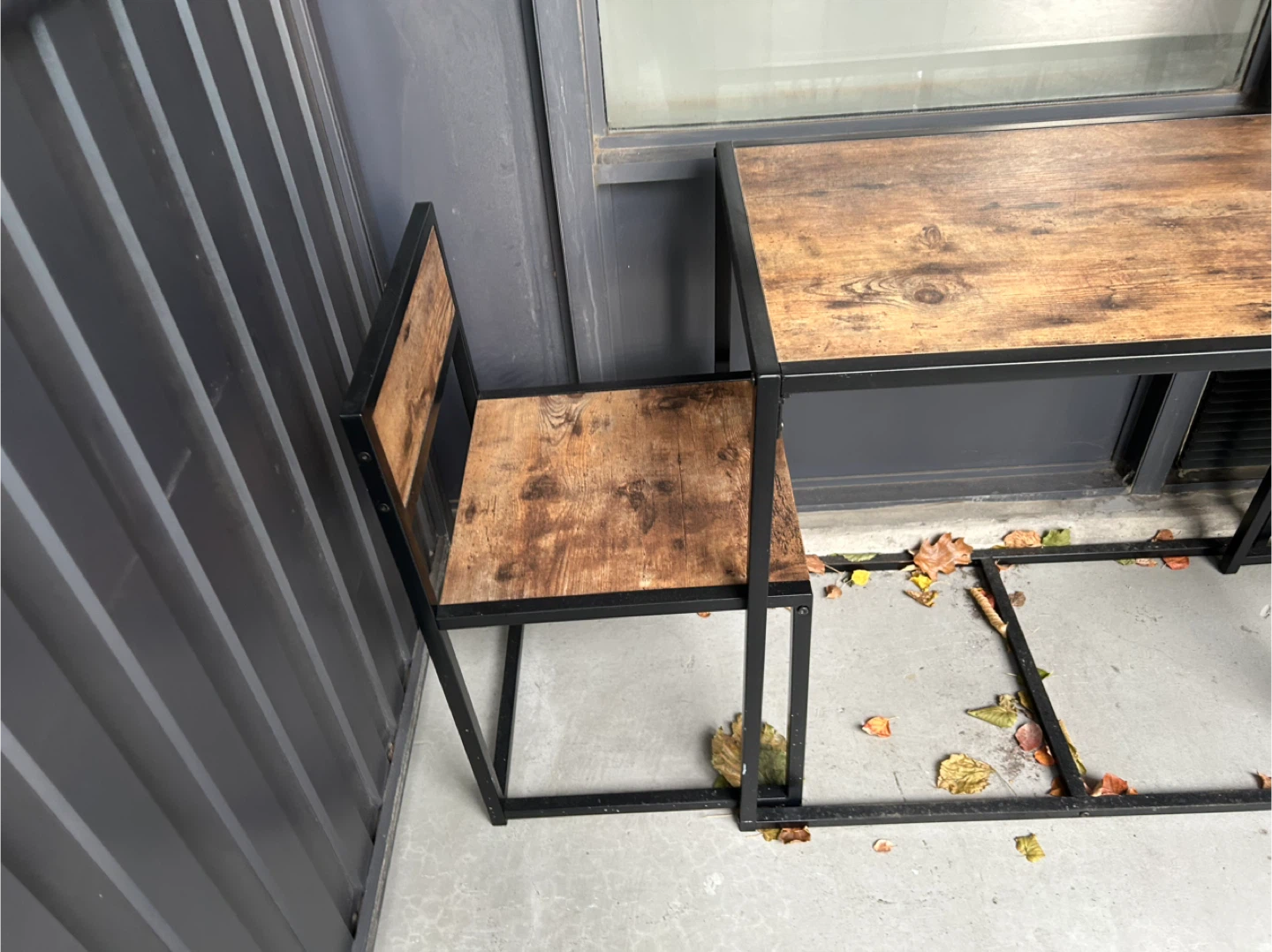 Dining Table Set - Wood and Metal - photo 3