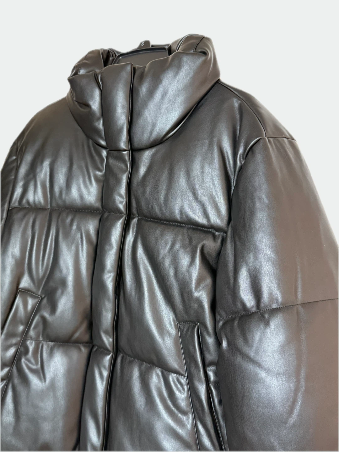 Levi’s Quilted Faux Leather Puffer Jacket - photo 4
