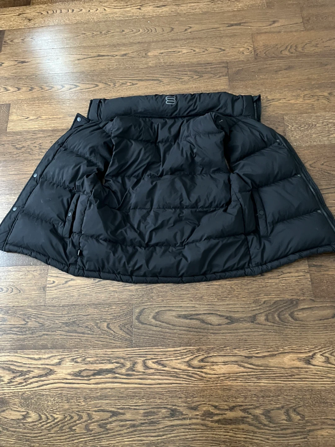 Super Puff Vest (unisex)- Size Medium - photo 2