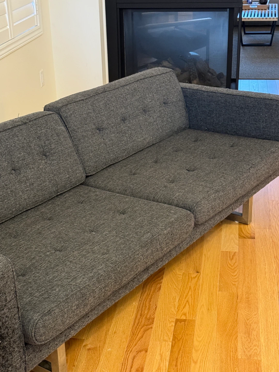 Grey couch - FREE