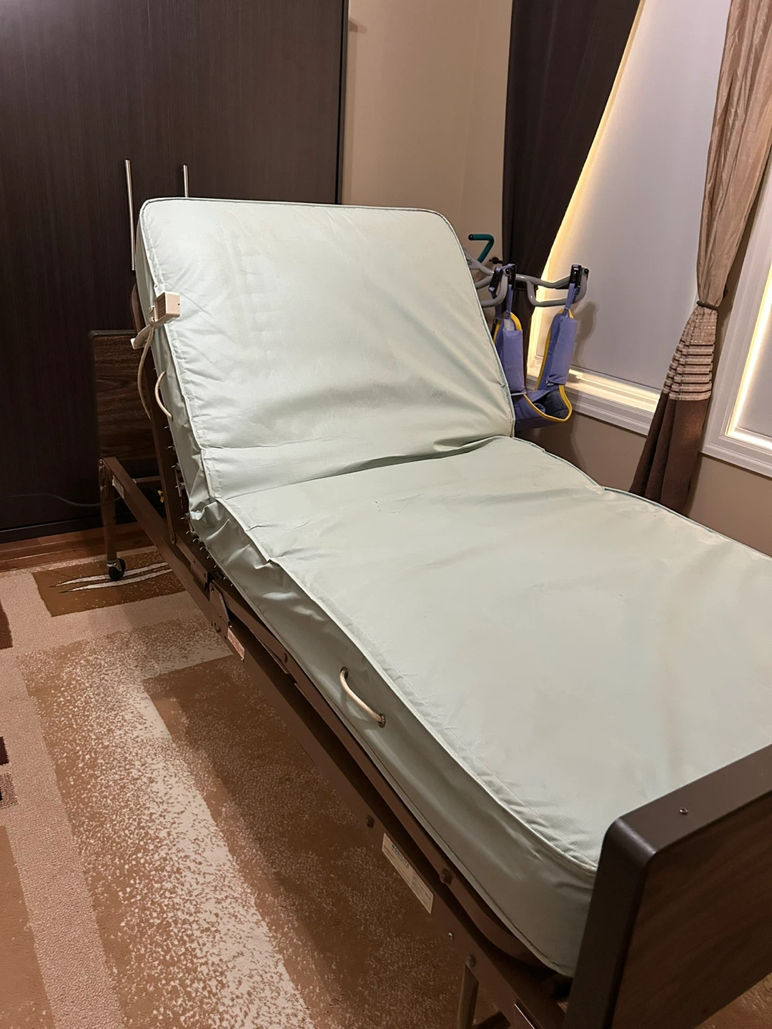 Adjustable Electric Hospital Bed