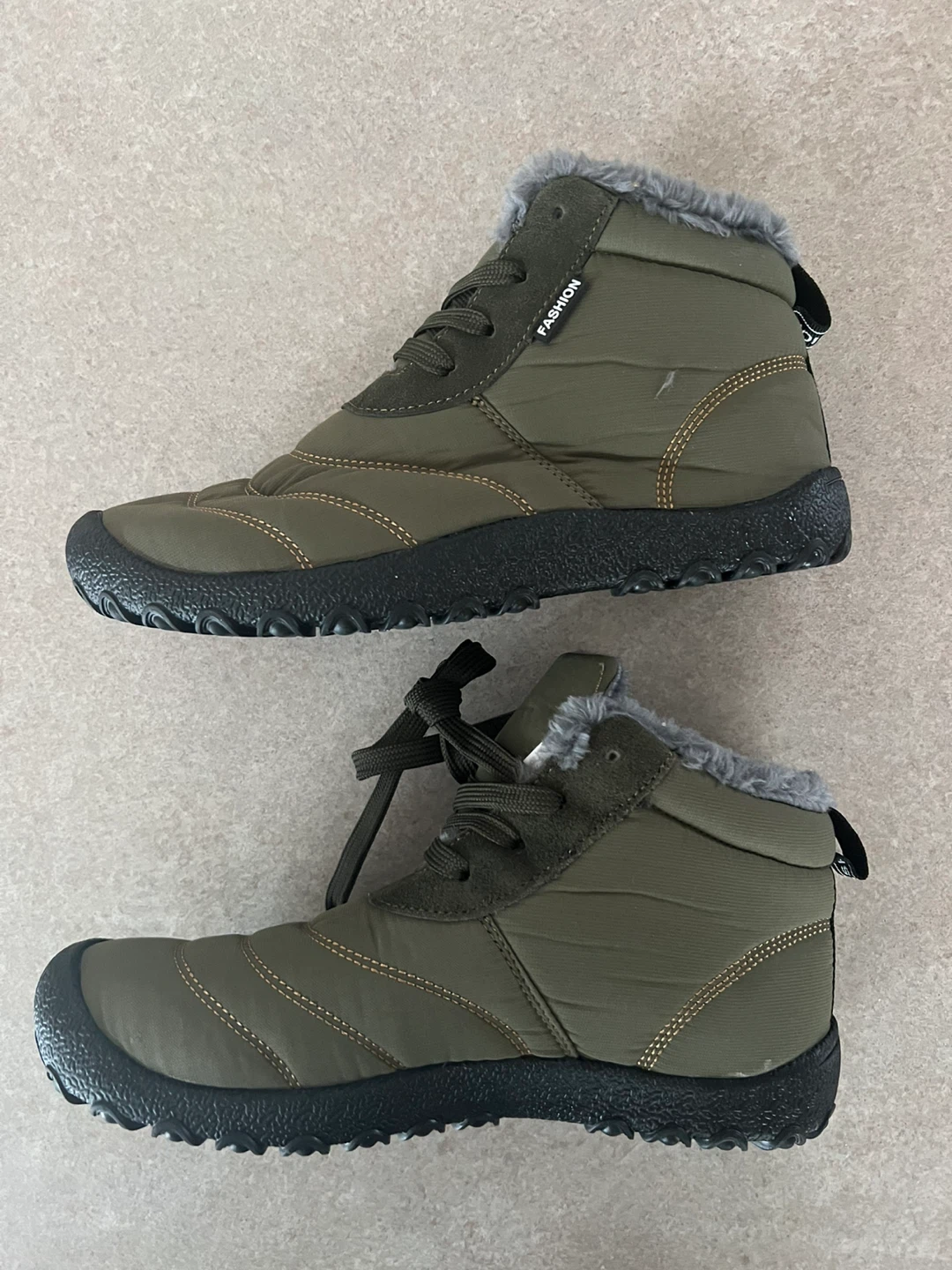 Unisex Olive Green Winter Boots - Sz 9 - photo 2