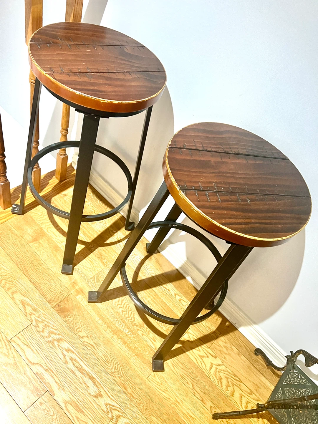 Heavy duty Kingwell Furniture Bar Stool