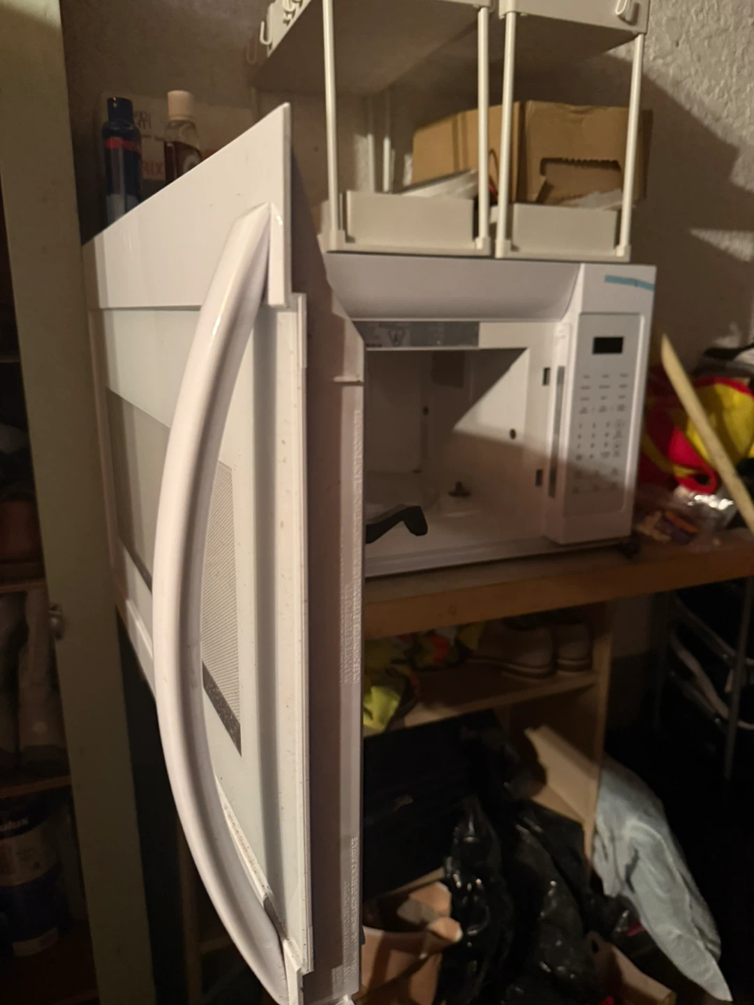 White Microwave Oven - photo 2
