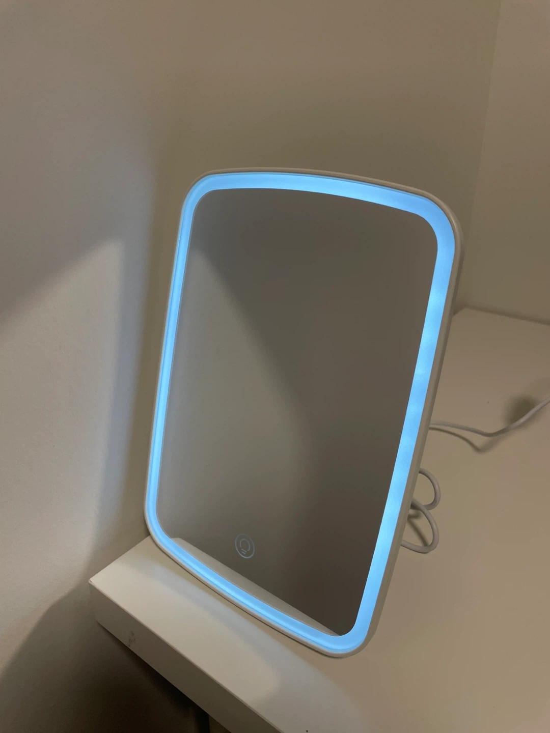 NEZZOE LED Lighted Makeup Mirror - photo 5
