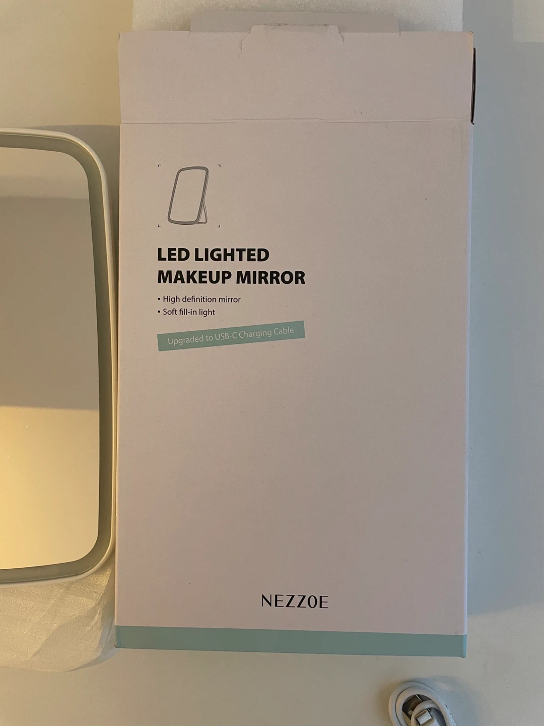NEZZOE LED Lighted Makeup Mirror - photo 3