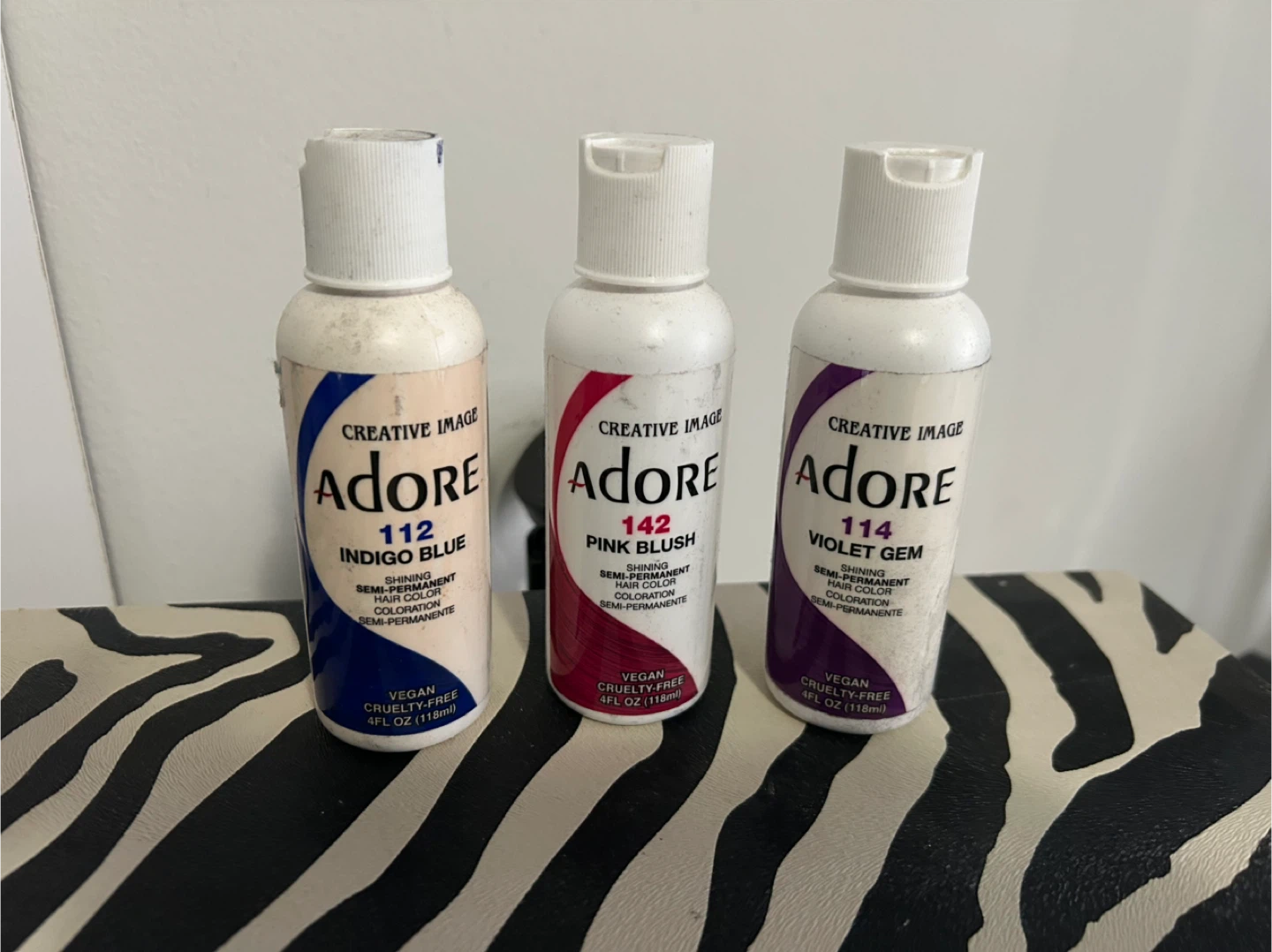 Semi-Permanent Adore Hair Color - 13 bottles - photo 3