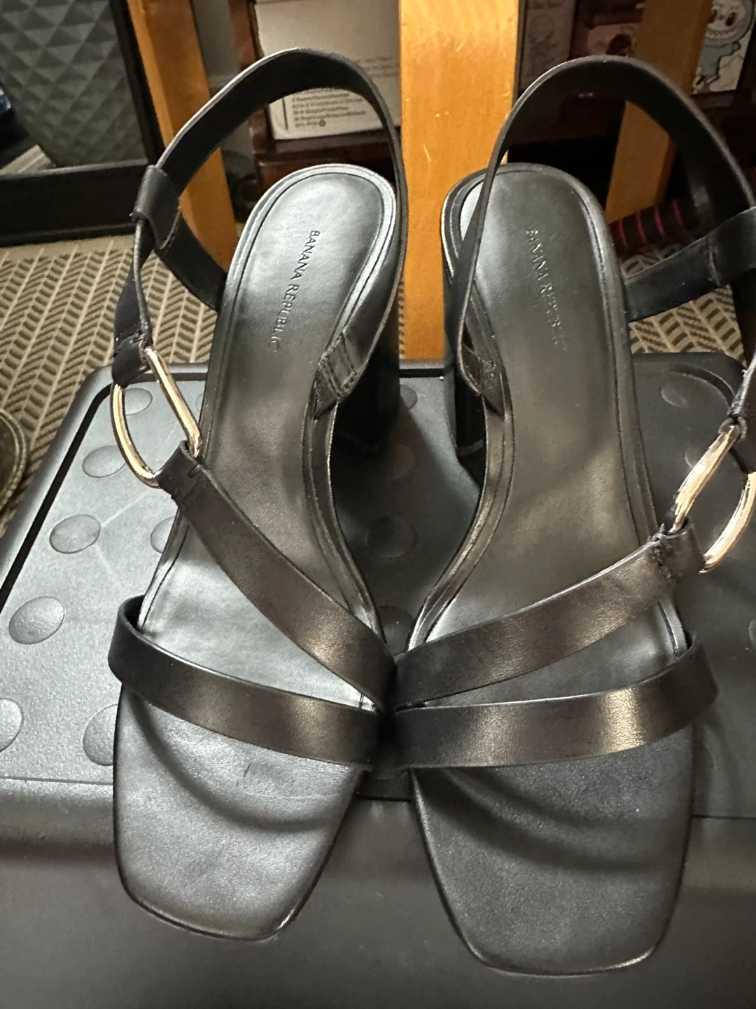 Banana Republic Slip On Block Heel Sandals - Size 10 - photo 3
