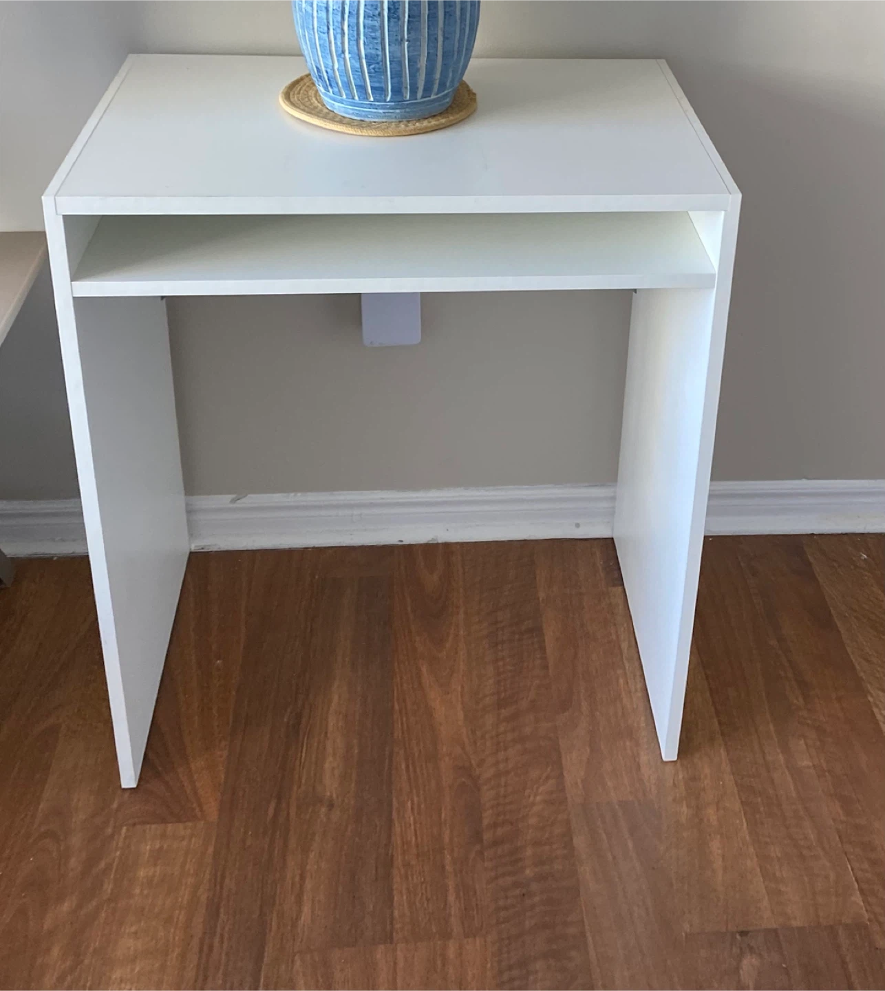 Study table - photo 2
