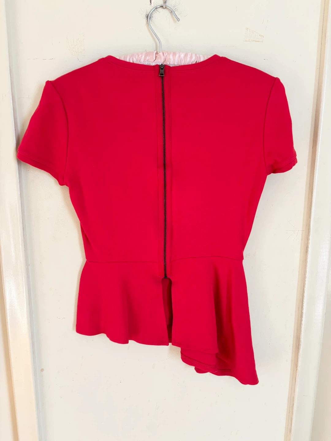 BCBGMAXAZRIA Red Jeweled Top - Size XXS - photo 2