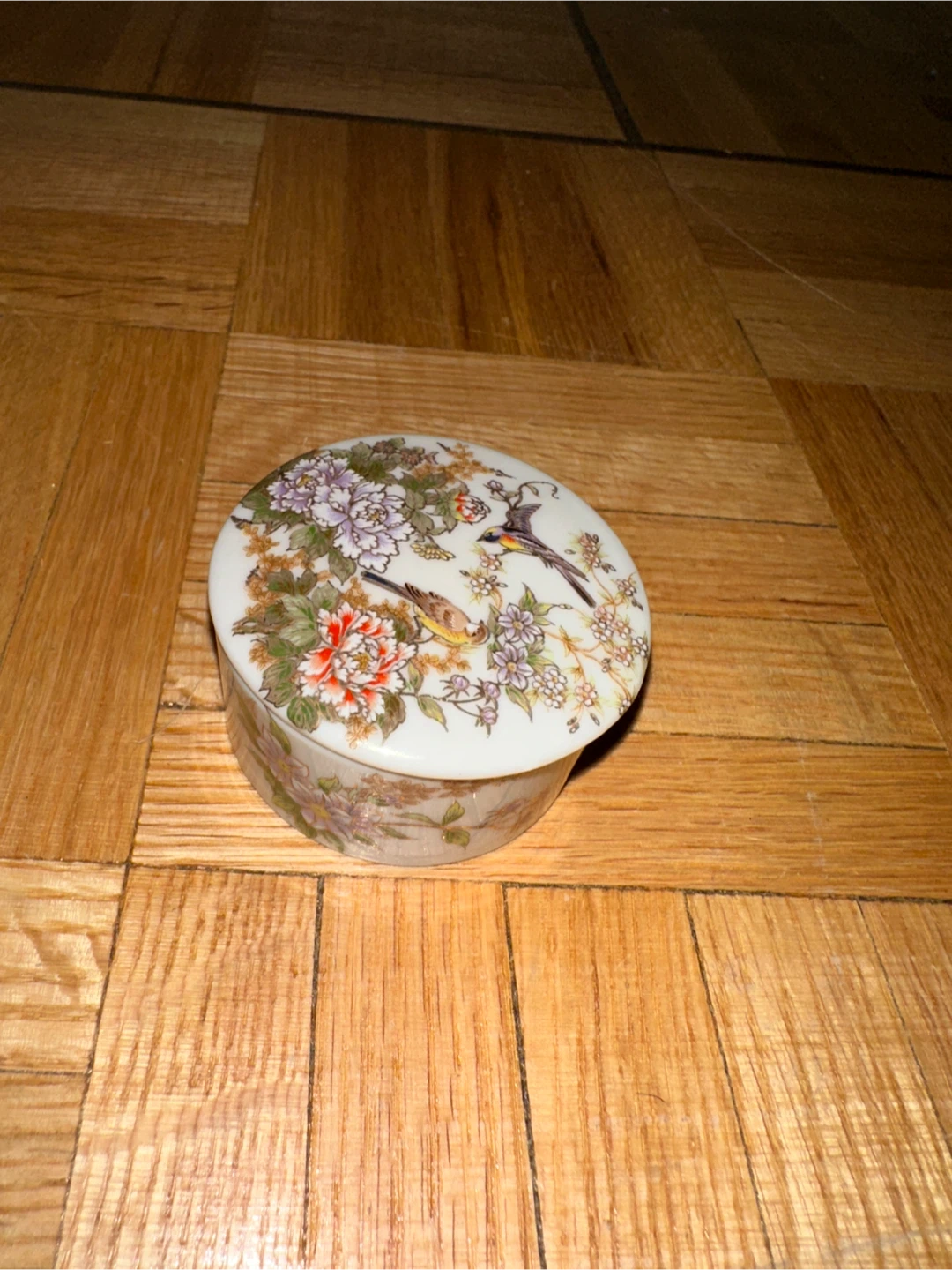 Vintage Decorative Dishes and Jar Set - photo 5