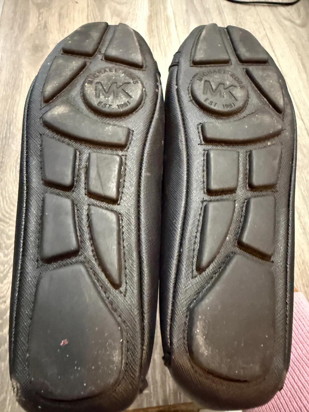 Michael Kors Black Flats - photo 4