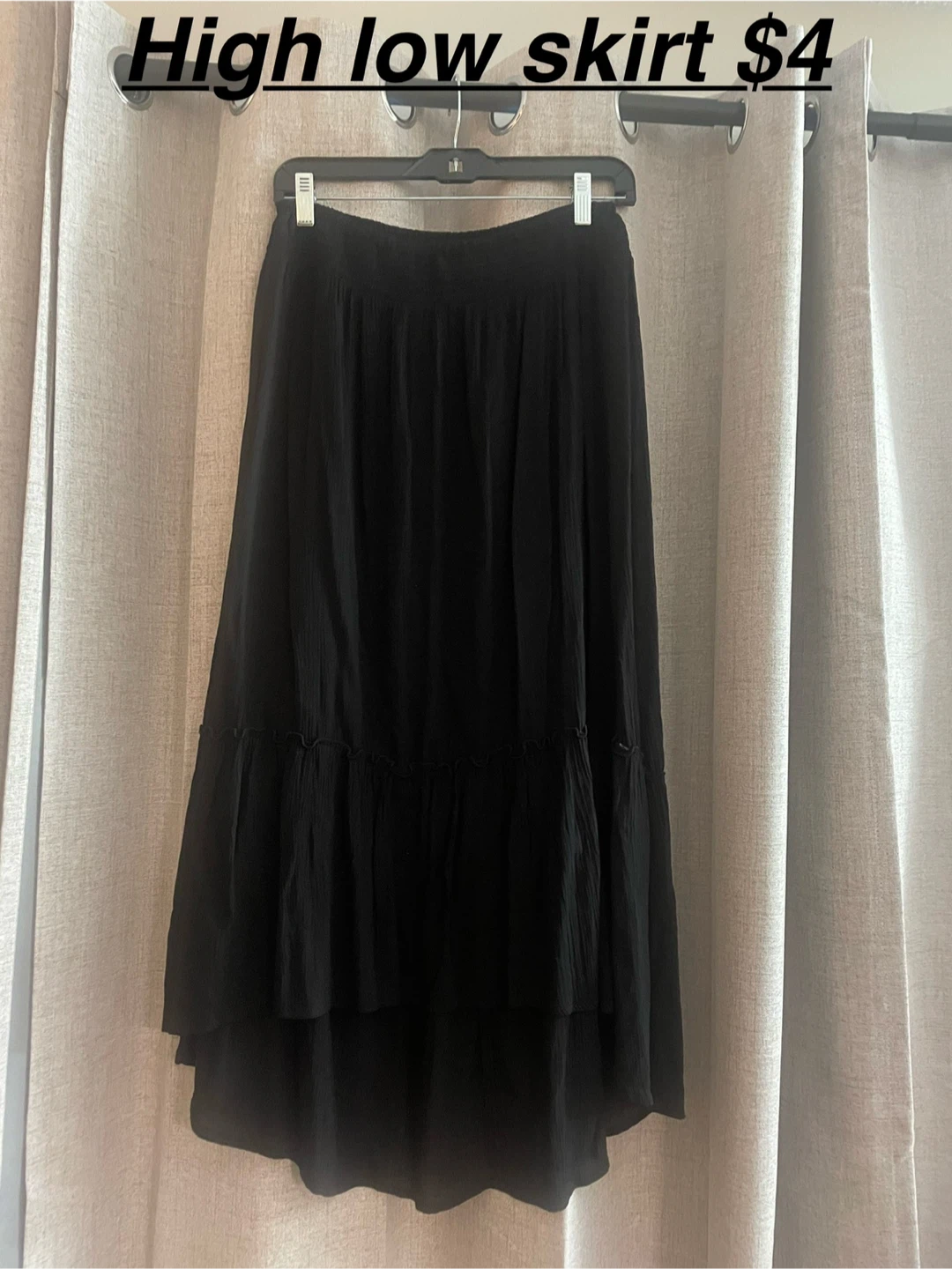 Ladies' Dresses and Skirts - Size Medium - photo 2