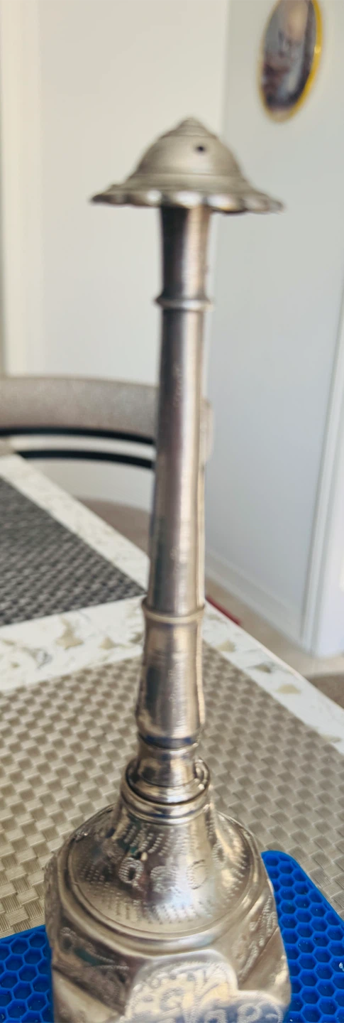 Vintage Metal Spray Container- great collection item - photo 4