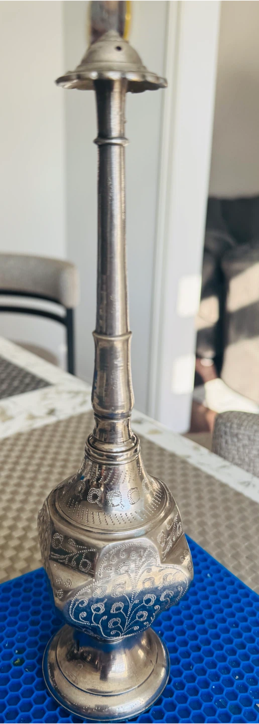 Vintage Metal Spray Container- great collection item - photo 2