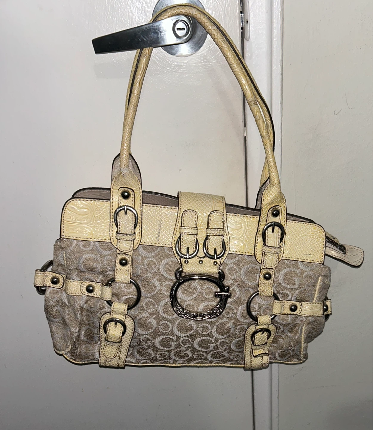 Guess Beige & Cream Handbag