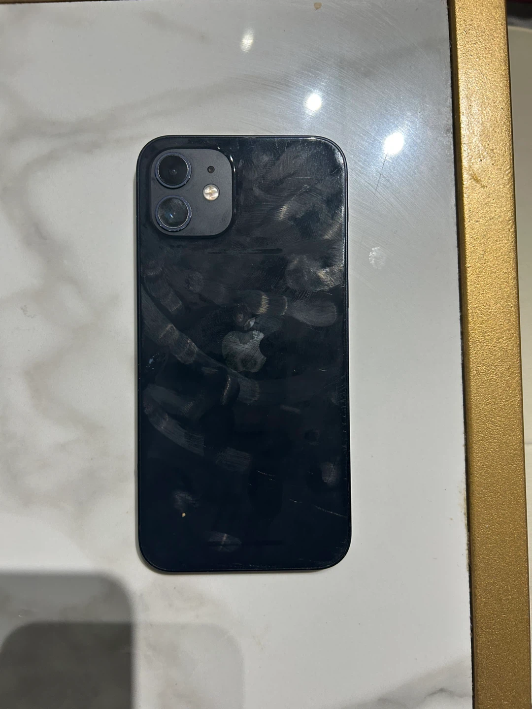 Apple iPhone 12 - Black