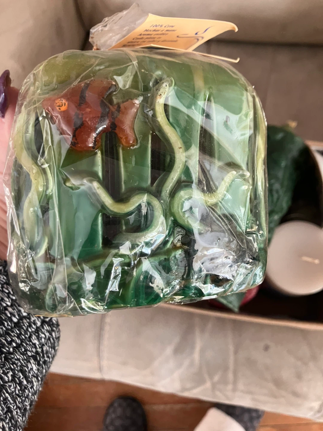 FREE box of assorted candles - photo 3