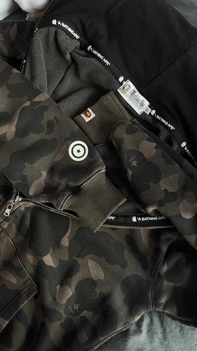 Double Hood Bape Medium/Large (Highest Offer) - photo 2