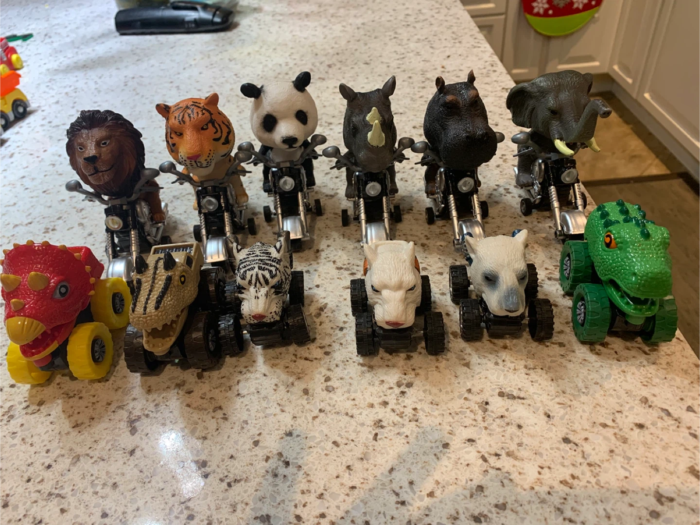 Animal Head Motorcycle & Car Toys - photo 2